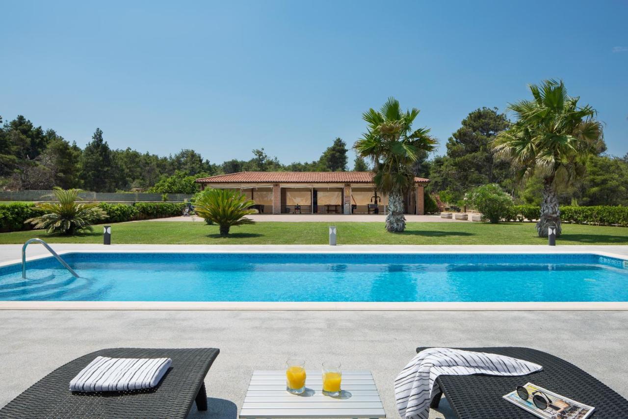 Villa Malibu One Вир Экстерьер фото