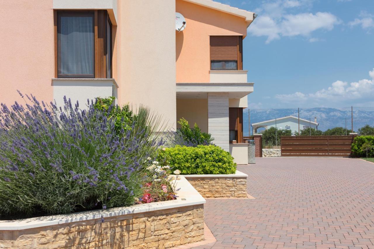 Villa Malibu One Вир Экстерьер фото