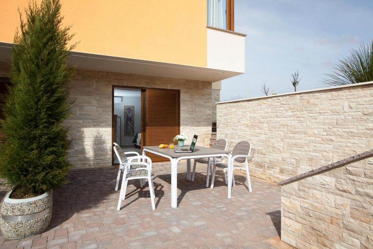 Villa Malibu One Вир Экстерьер фото