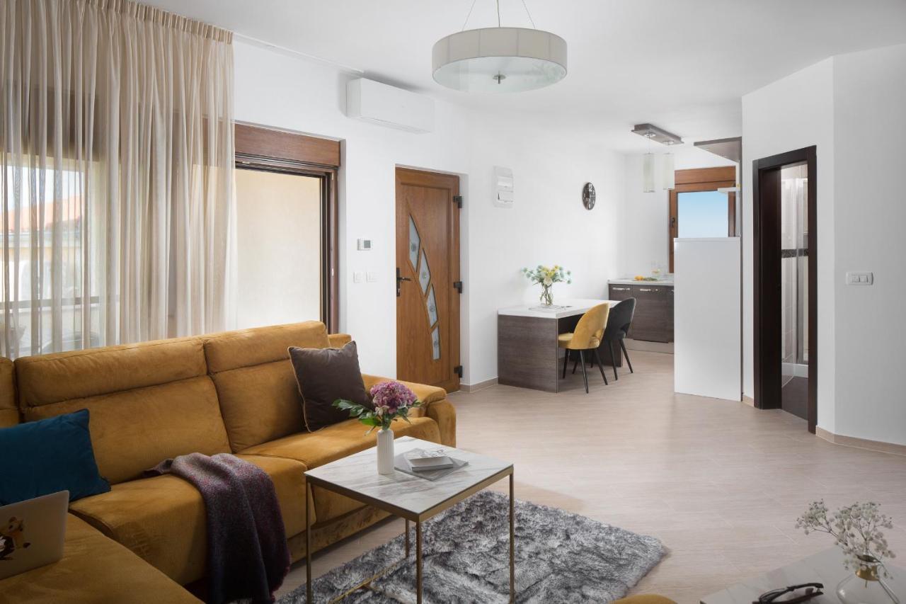 Villa Malibu One Вир Экстерьер фото